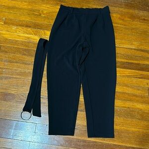 Ultra Flirt Women’s Taper Leg Pull On Cropped Pants, Black, Large